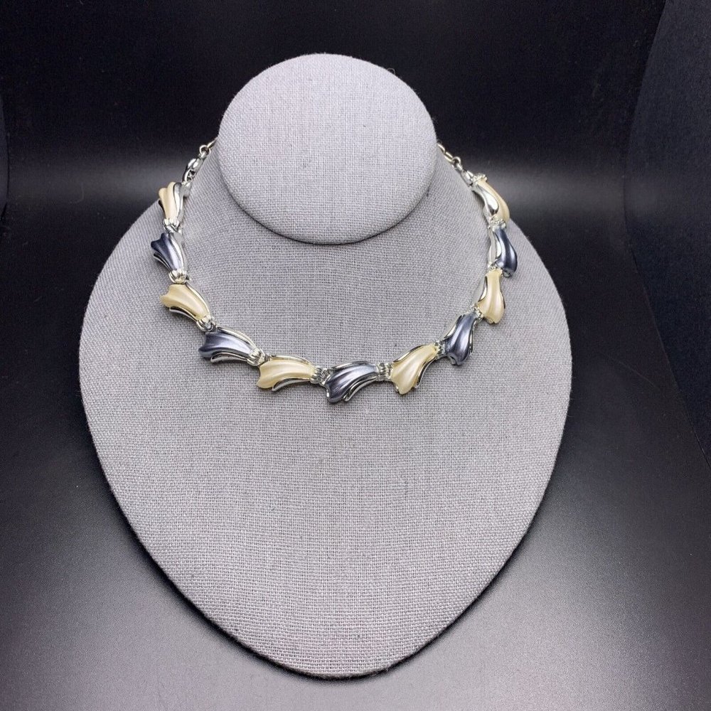 Blue Cream Silver Tone Link Choker Collar Necklace Earrings Demi Parure - Picture 2 of 11